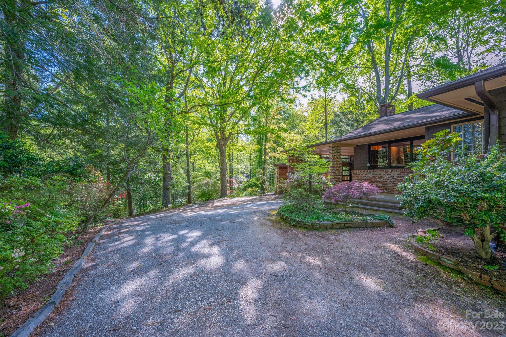 750 Braewick Road Tryon, NC 28782 - Photo 5 of 48