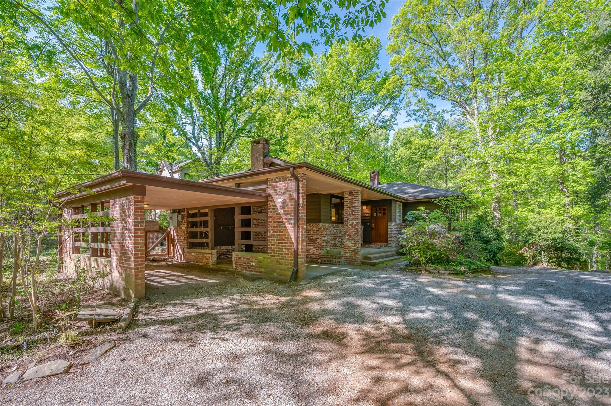 750 Braewick Road Tryon, NC 28782 - Photo 7 of 48