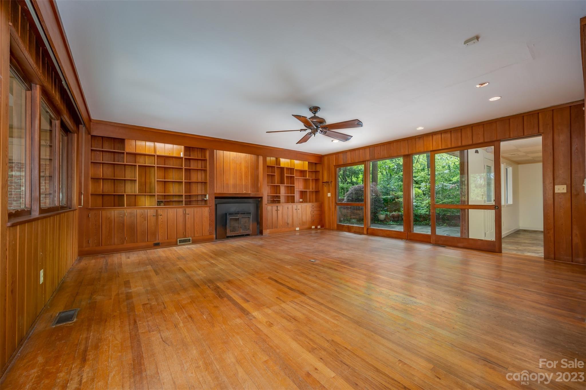 750 Braewick Road Tryon, NC 28782 - Photo 10 of 48