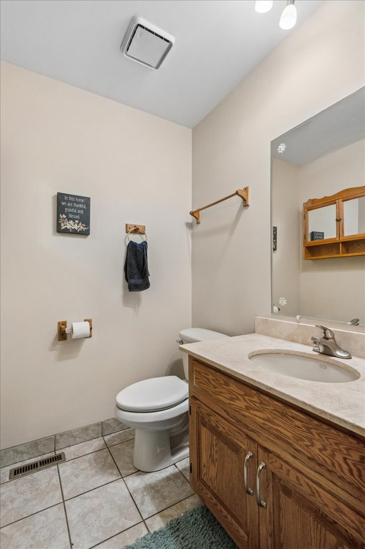 120 South Dee Road, Unit 2 Park Ridge, IL 60068 - Photo 8 of 23 Gallery Image 8