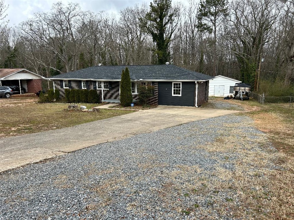 2703 Leftwich Lane Anderson, SC 29621 - Photo 2 of 27