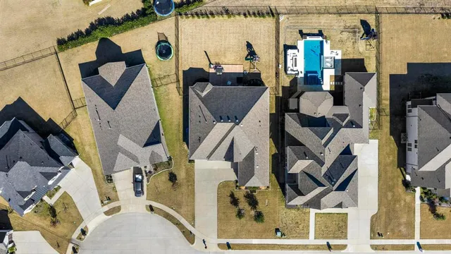 $560,000 | 2360 Ambassador Court, Heath, TX 75126