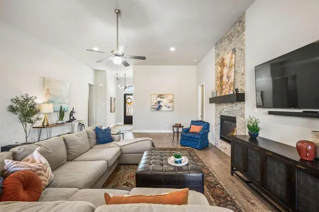 $560,000 | 2360 Ambassador Court, Heath, TX 75126