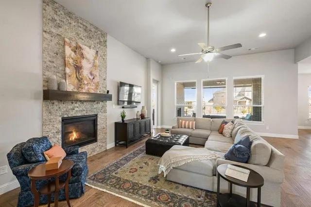 $560,000 | 2360 Ambassador Court, Heath, TX 75126