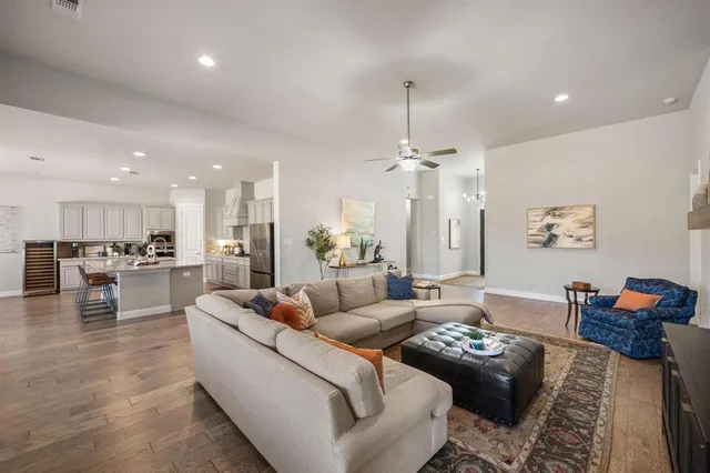 $560,000 | 2360 Ambassador Court, Heath, TX 75126