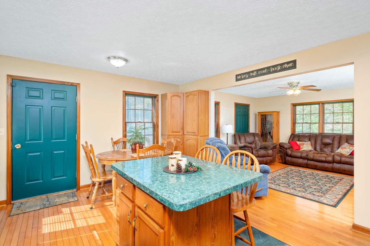 1180 Love Road Lyndhurst, VA 22952 - Photo 10 of 43 Gallery Image 10