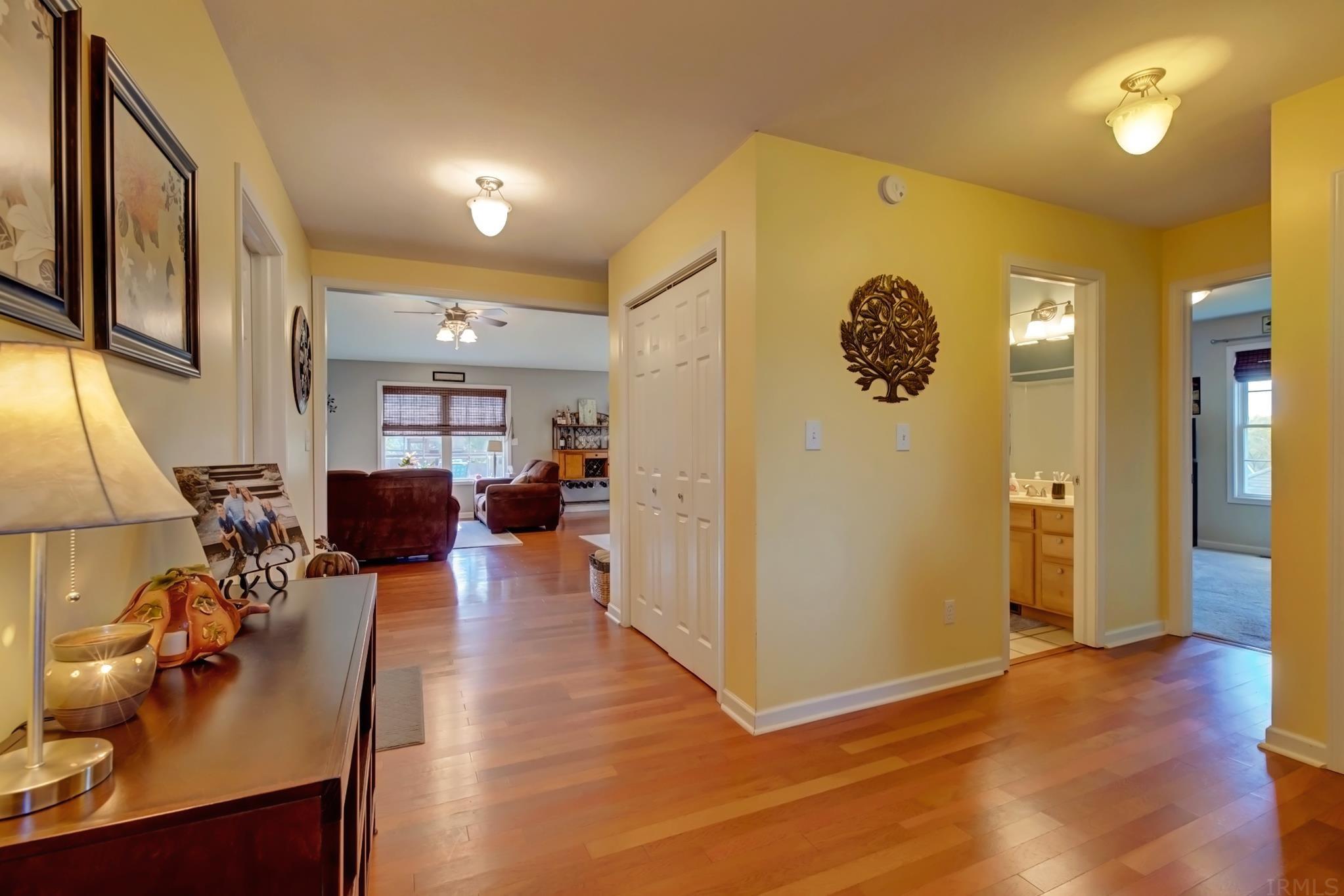 1188 Marigold Road Bloomington, IN 47401 - Photo 6 of 36 Gallery Image 6