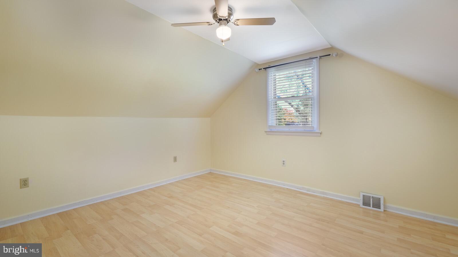 3102 Hayes Road Norristown, PA 19403 - Photo 31 of 39 Bedroom #5 Second Floor