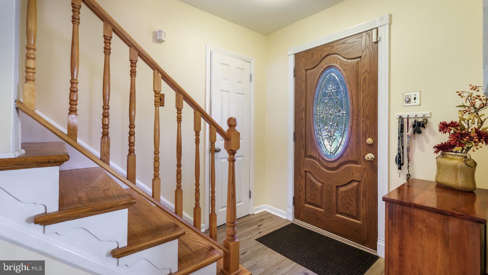 3102 Hayes Road Norristown, PA 19403 - Photo 8 of 39 Front Entry