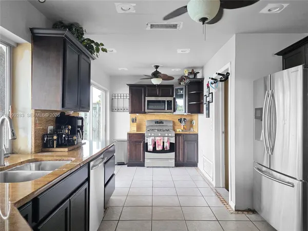 $553,000 | 11661 Northwest 31st Place, Sunrise, FL 33323