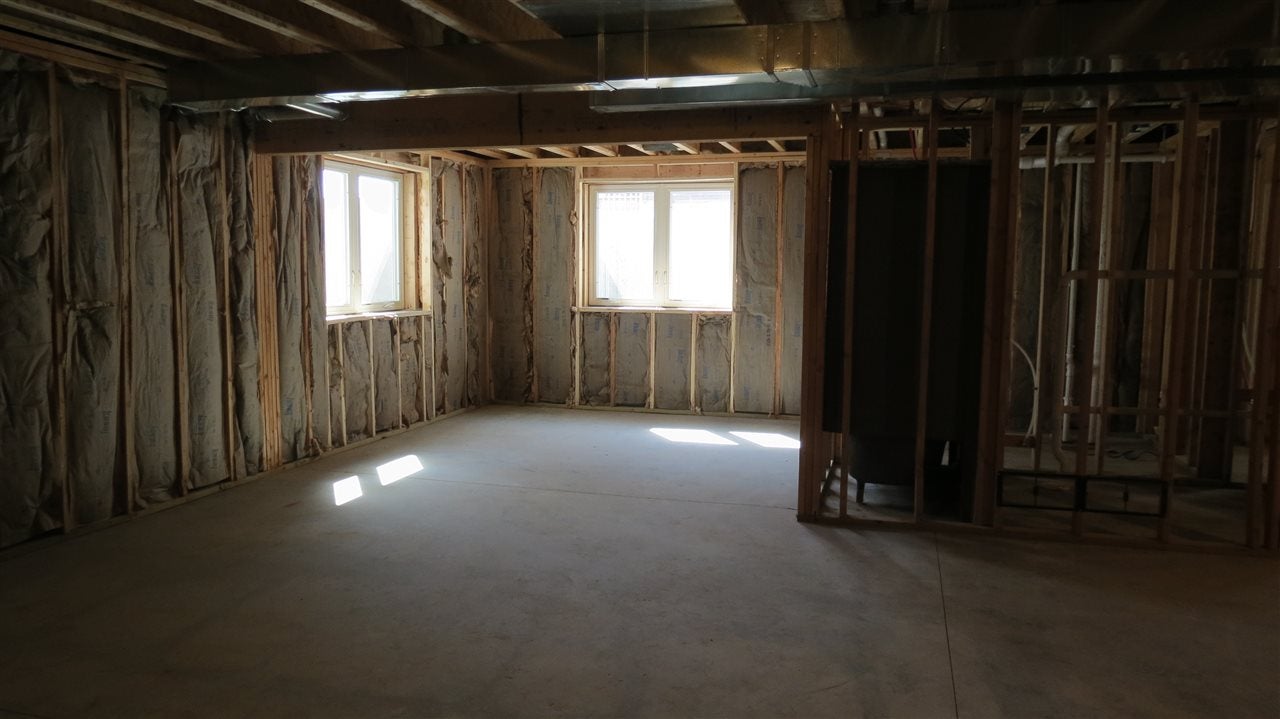 200 Aspen Lane Hills, IA 52235 - Photo 20 of 23 Gallery Image 20