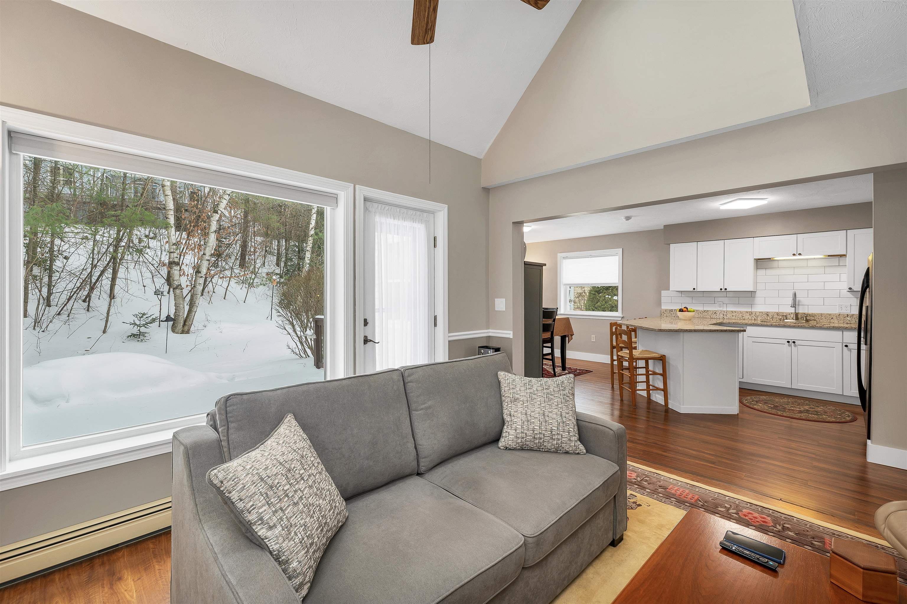 35 Starboard Way Laconia, NH 03246 - Photo 8 of 38