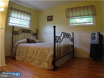 13 Garrett Road Newark, DE 19713 - Photo 8 of 9 Bedroom 2