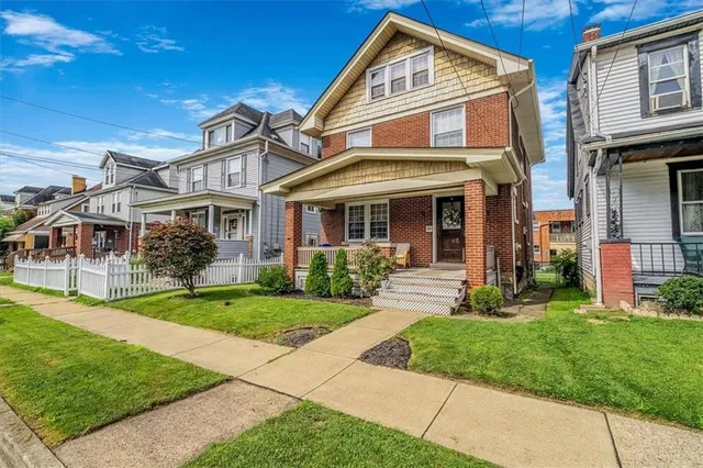 a bird view of a house