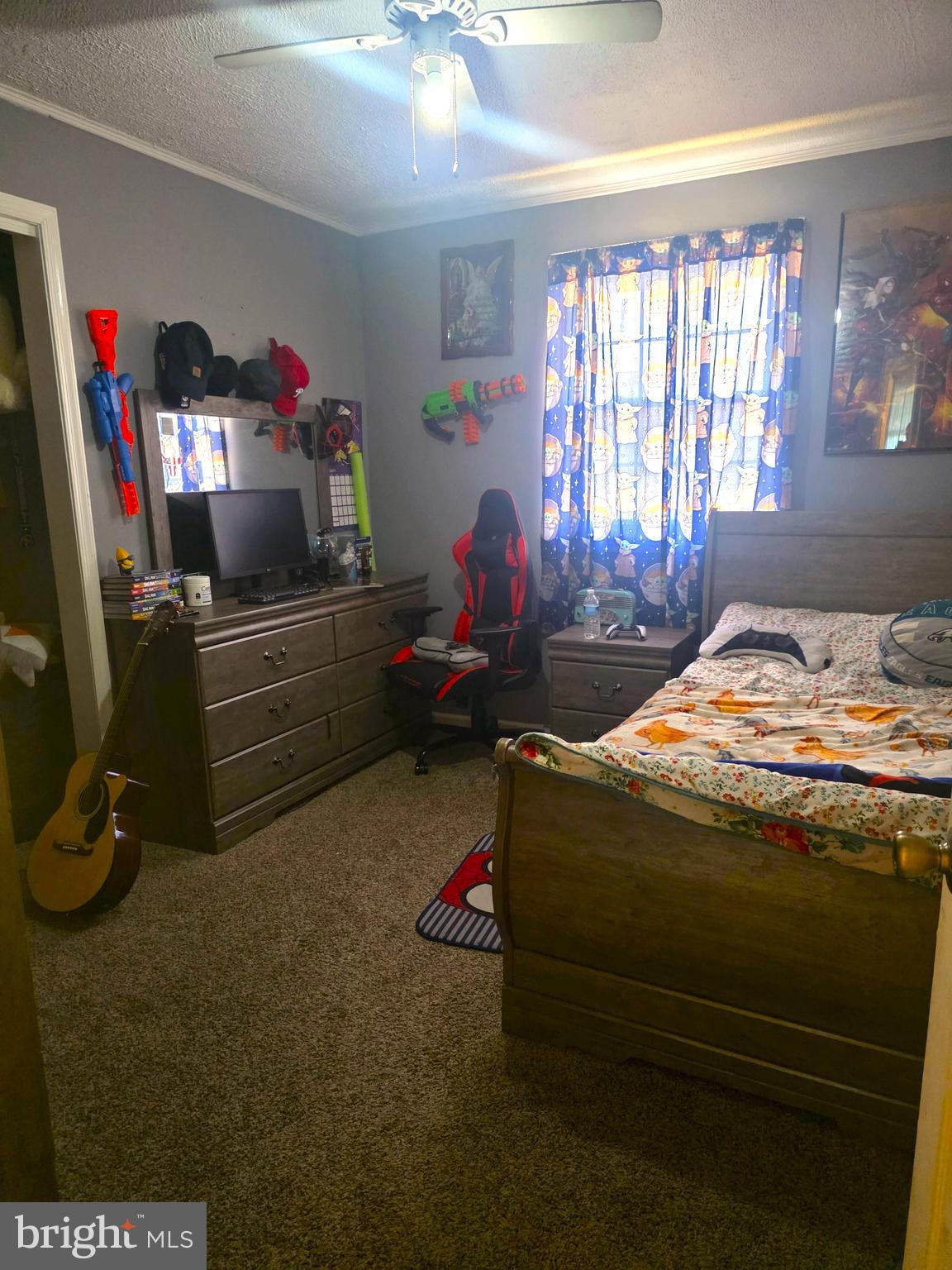 537 Centerton Road Pittsgrove, NJ 08318 - Photo 11 of 28 a living room with furniture and a flat screen tv