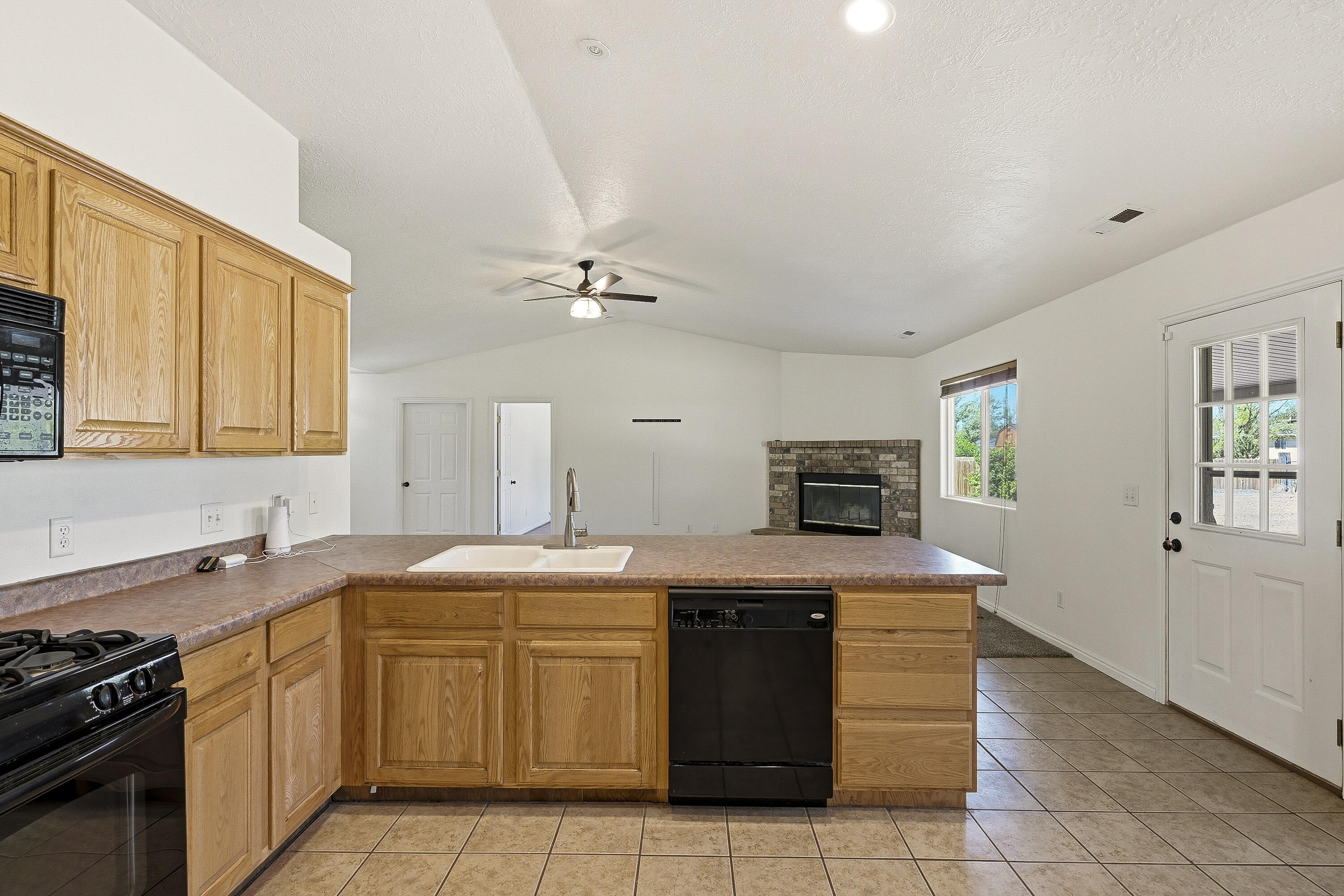 4510 North Half Mile Road Cedar City, UT 84721 - Photo 13 of 48 Refrigerator, range, microwave, dishwasher, and disposal INCLUDED!