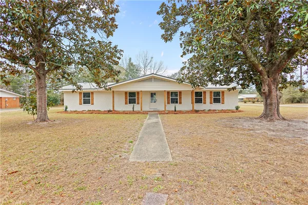 $299,000 | 215 Glynn Street, Jesup, GA 31545