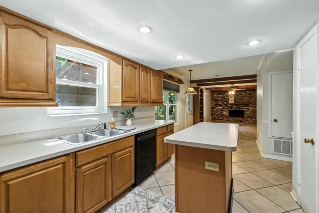 $375,000 | 3019 Windy Hill Lane, Tallahassee, FL 32308