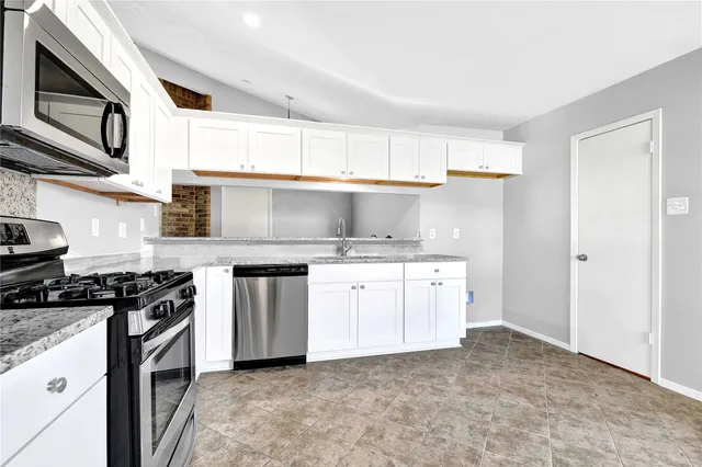 $1,850 | 7215 Dogwood Trail Drive, Humble, TX 77346