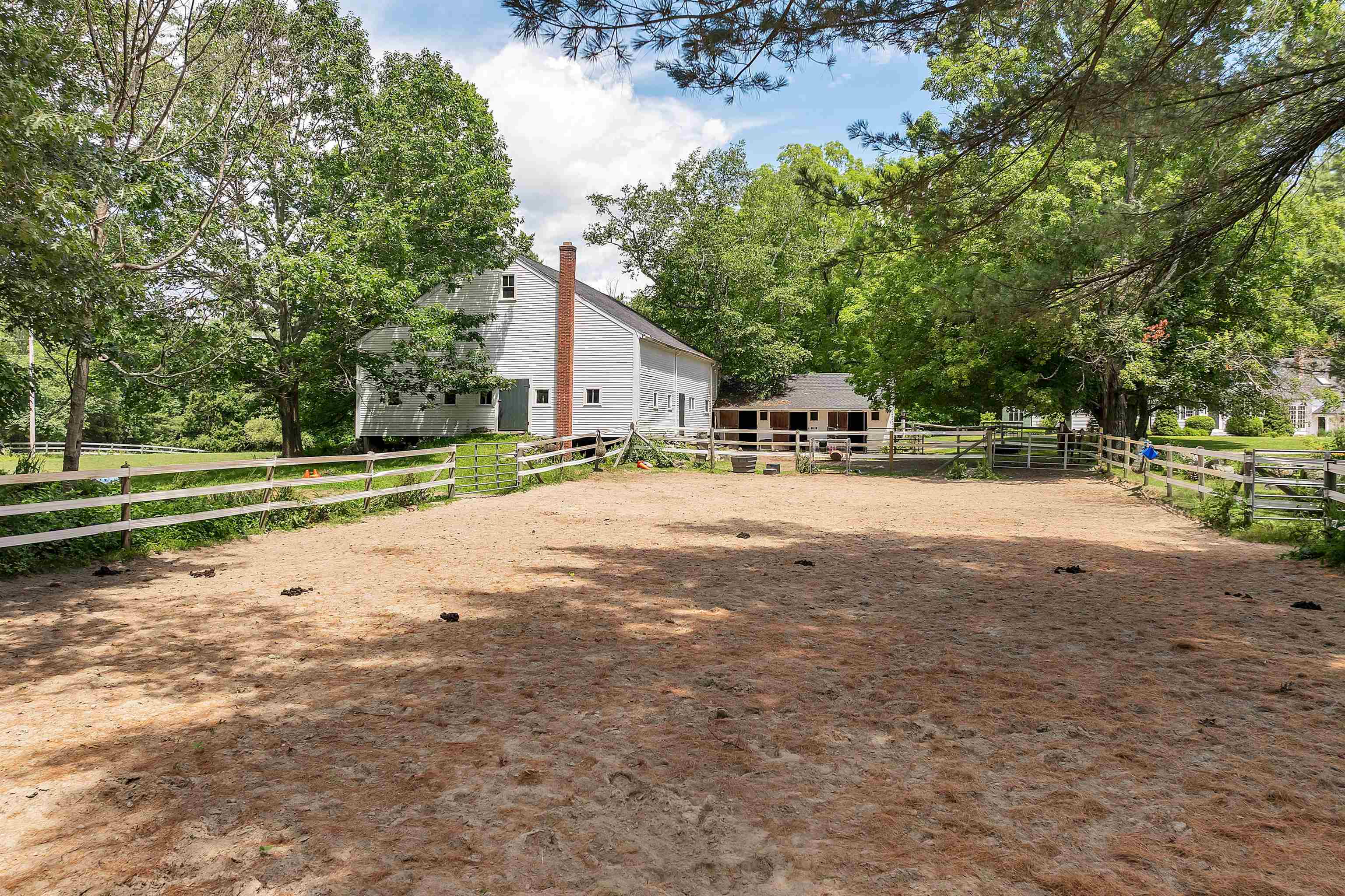 108 Whitten Neck Road Wolfeboro, NH 03894 - Photo 14 of 60 Gallery Image 14