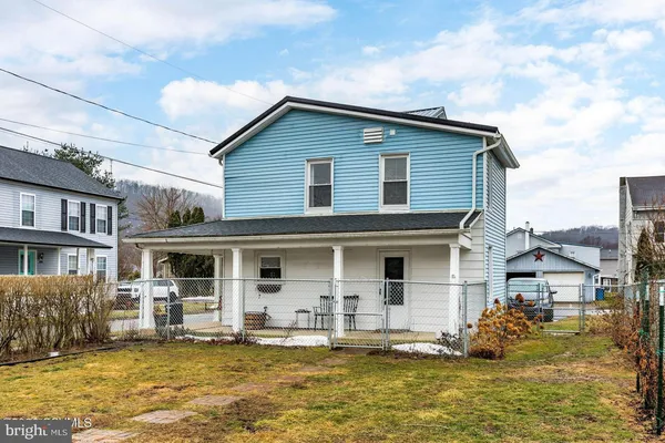 $289,900 | 949 Grand Street, Danville, PA 17821