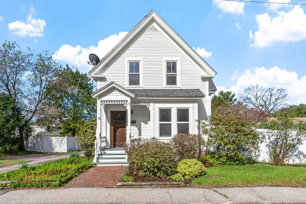 $375,000 | 72 North Lincoln Street, Keene, NH 03431