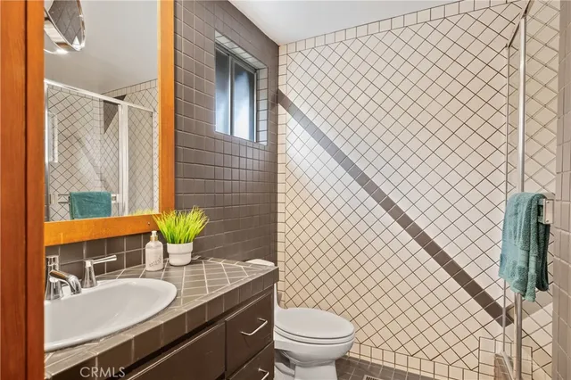 $865,000 | 825 El Monte Avenue, Chico, CA 95928