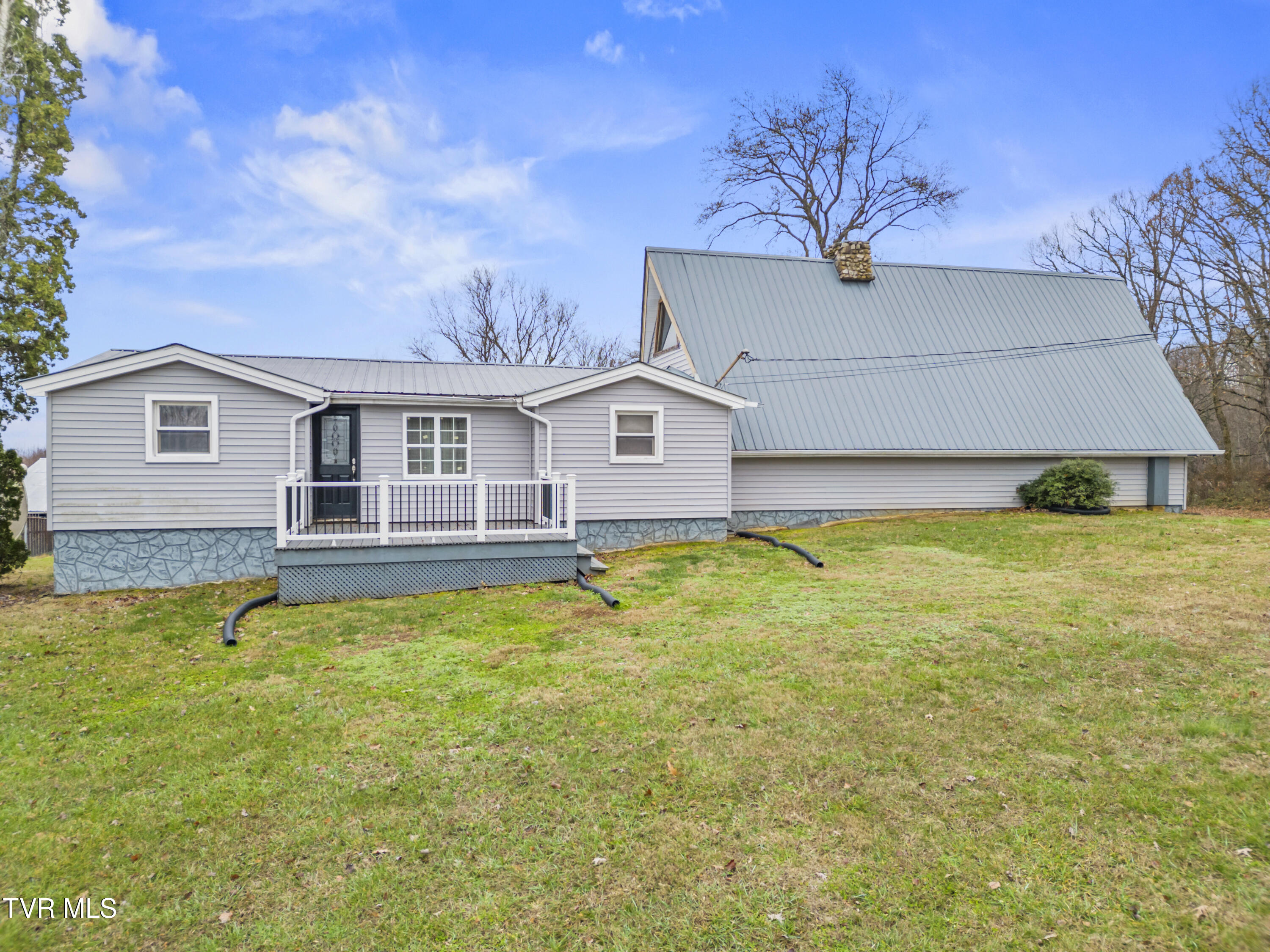 1054 Bolton Road Greeneville, TN 37745 - Photo 1 of 41 DJI_0010