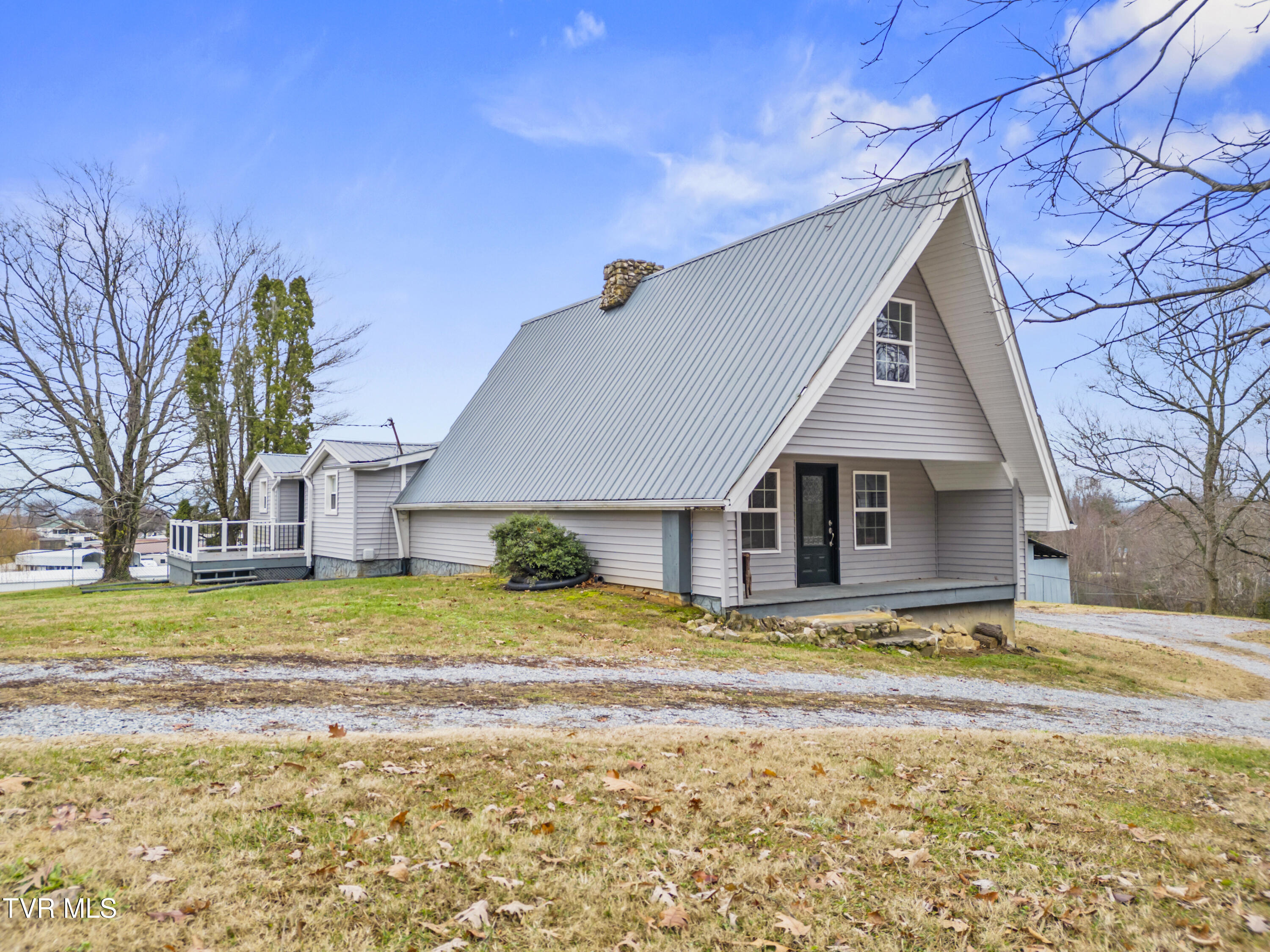 1054 Bolton Road Greeneville, TN 37745 - Photo 2 of 41 DJI_0011