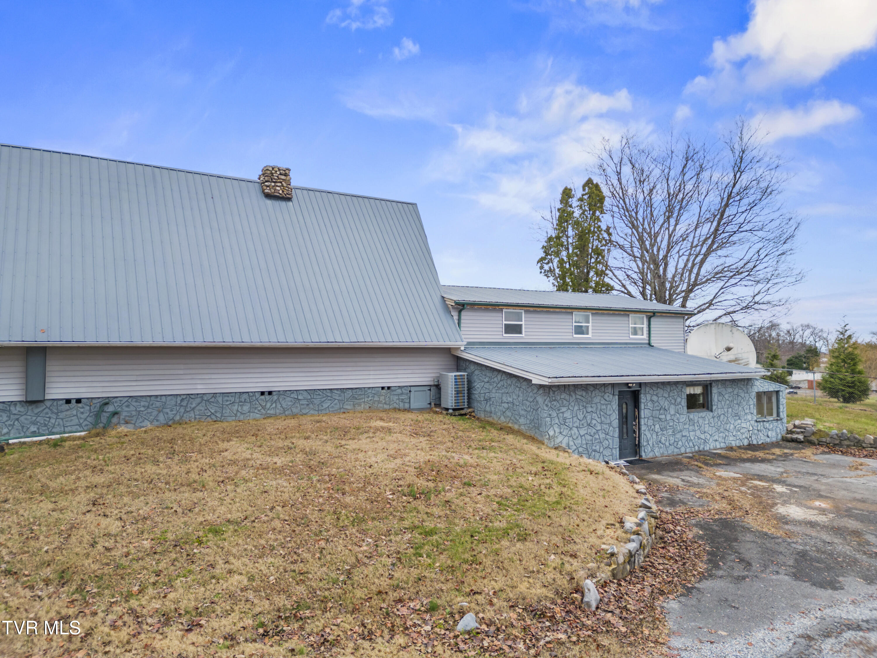 1054 Bolton Road Greeneville, TN 37745 - Photo 40 of 41 DJI_0013
