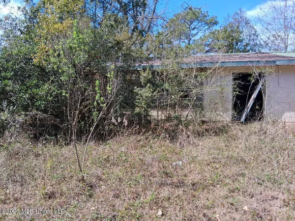 $60,000 | Mill Street, Moss Point, MS 39563
