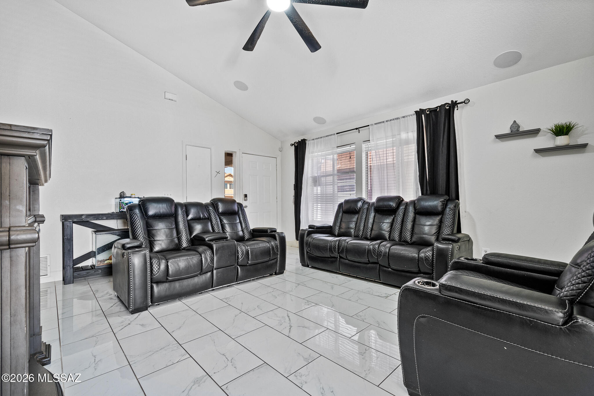 5418 South Wembly Road Tucson, AZ 85746 - Photo 12 of 28 Great Room
