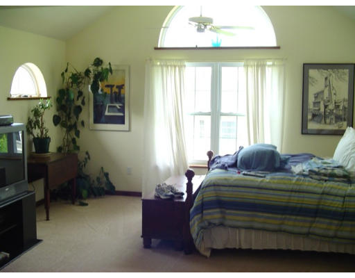 12 Centerview Road, Unit 1 Atkinson, NH 03811 - Photo 6 of 8 Gallery Image 6