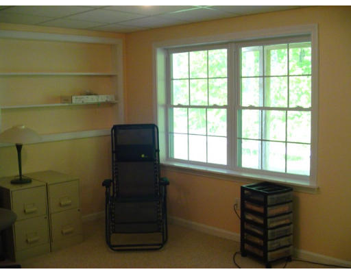 12 Centerview Road, Unit 1 Atkinson, NH 03811 - Photo 7 of 8 Gallery Image 7