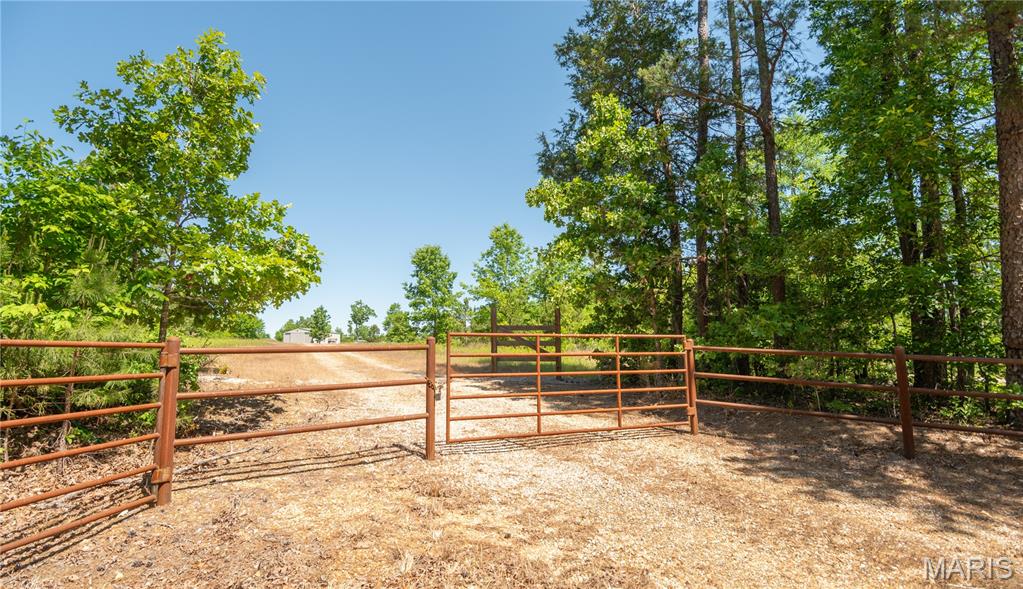 1743 Ripley Route North Doniphan, MO 63935 - Photo 5 of 97