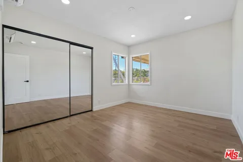 $1,375,000 | 21009 Saticoy Street, Canoga Park, CA 91304