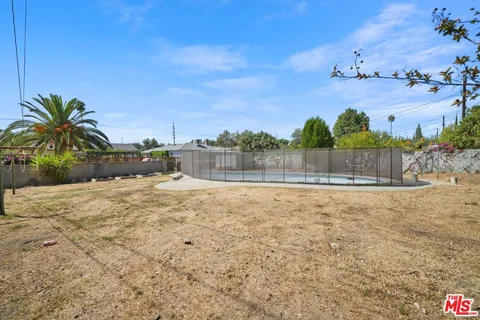 $1,375,000 | 21009 Saticoy Street, Canoga Park, CA 91304