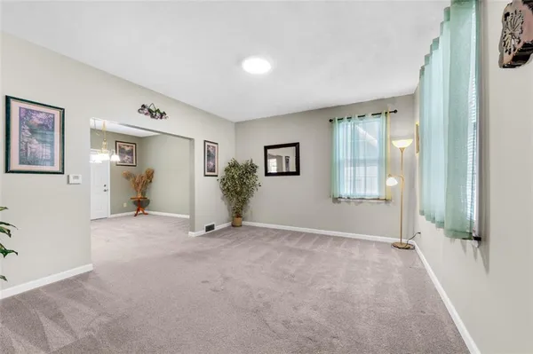 $275,000 | 1738-1740 Hancock Avenue, Apollo, PA 15613