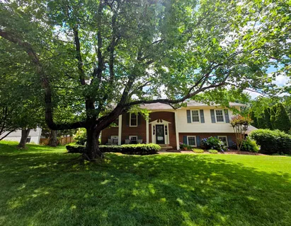 $899,000 | 3213 Allness Lane, Herndon, VA 20171