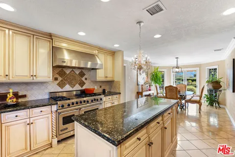 $3,495,000 | 28850 Countryside Drive, Agoura Hills, CA 91301