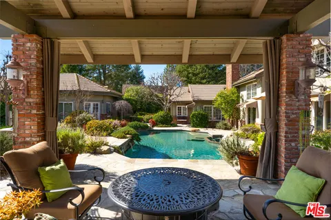 $3,495,000 | 28850 Countryside Drive, Agoura Hills, CA 91301