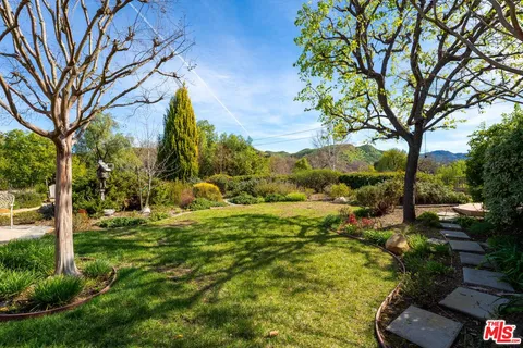 $3,495,000 | 28850 Countryside Drive, Agoura Hills, CA 91301