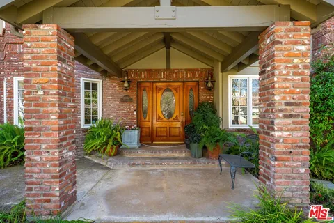 $3,495,000 | 28850 Countryside Drive, Agoura Hills, CA 91301