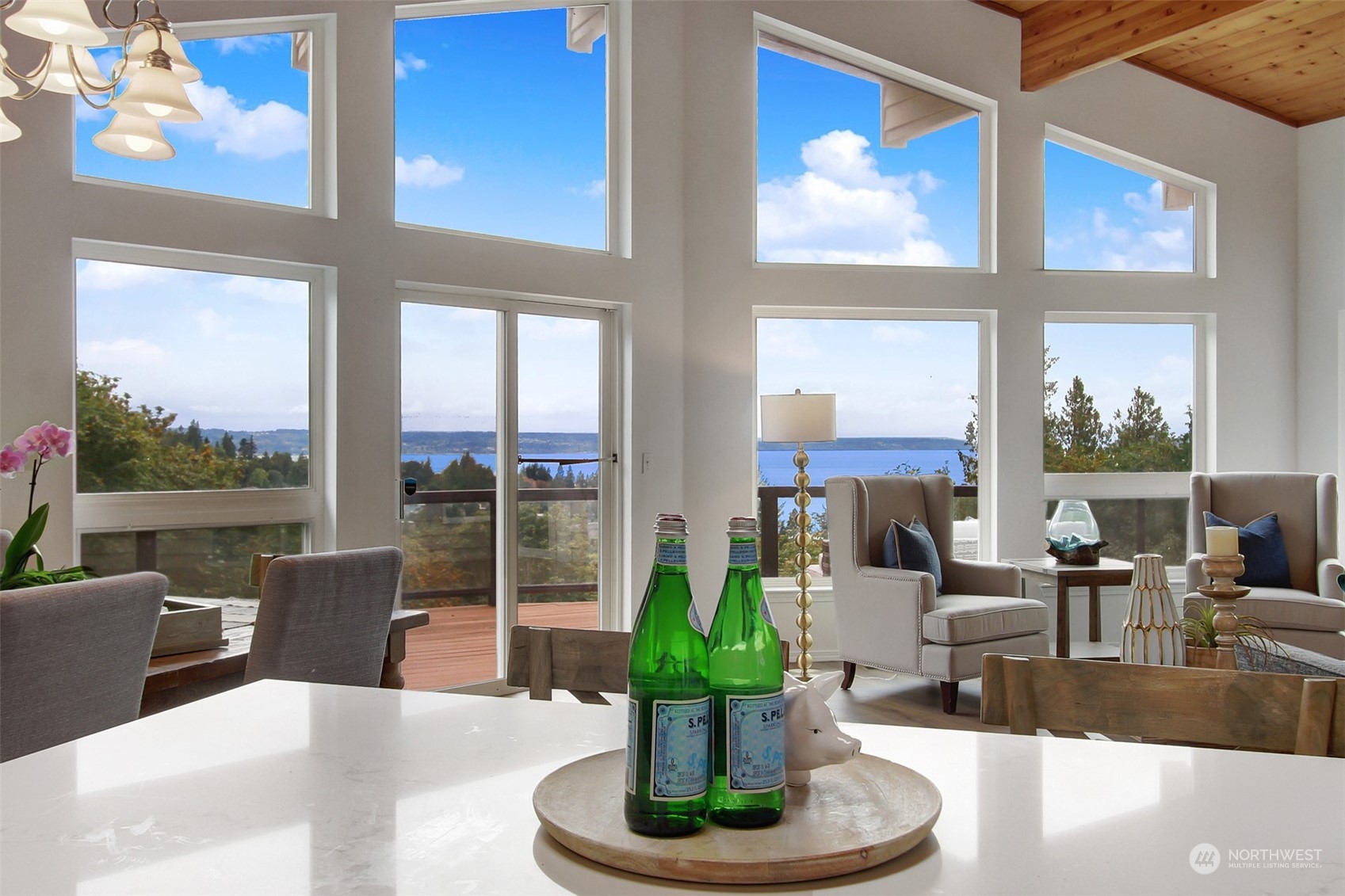4824 Seahurst Avenue Everett, WA 98203 - Photo 7 of 33 a living room with large windows