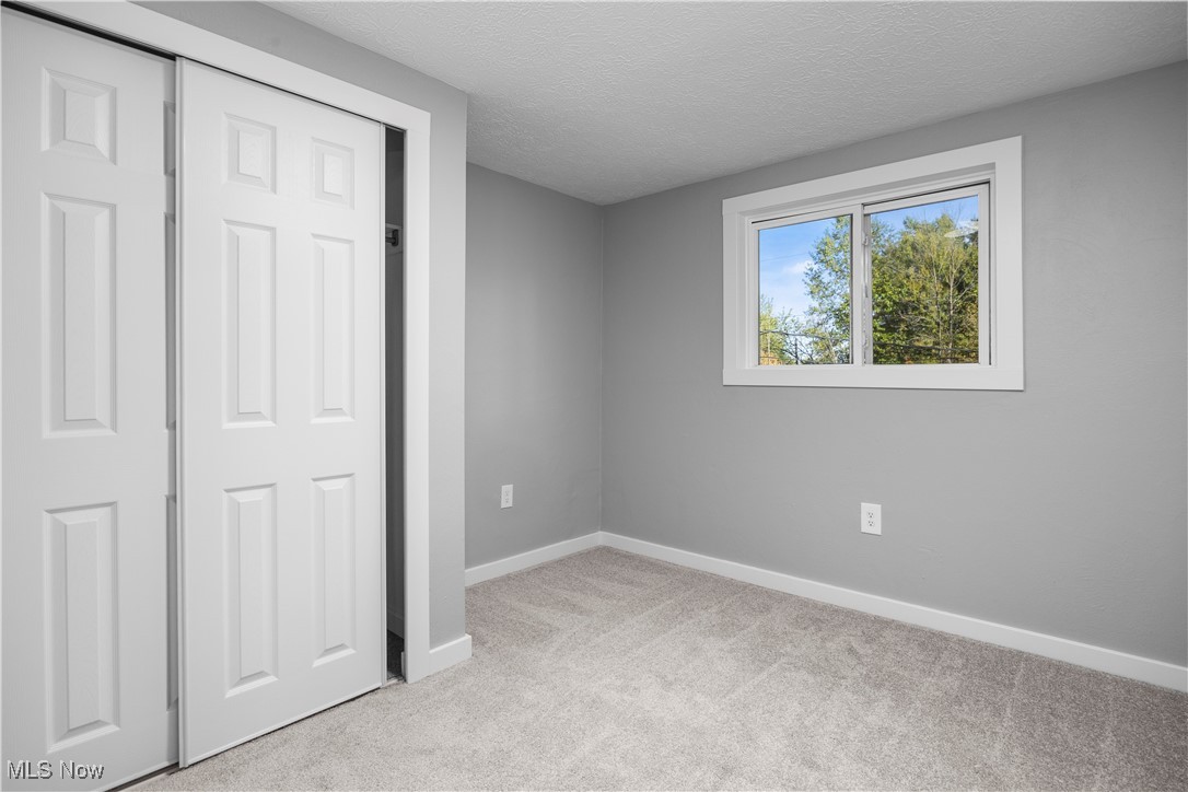35293 Elm Road Grafton, OH 44044 - Photo 24 of 34 Gallery Image 24
