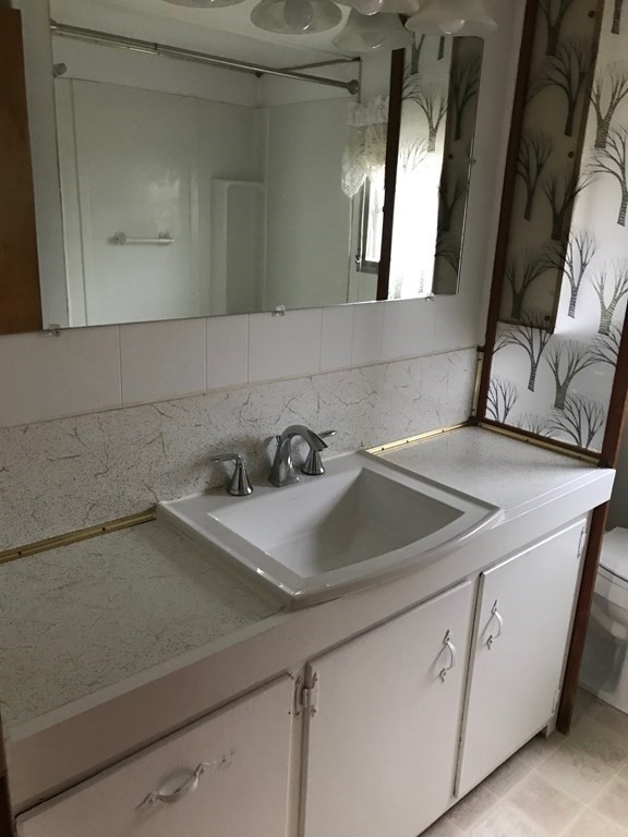 42 Adams Road, Unit 23 Greenfield, MA 01301 - Photo 14 of 15 Gallery Image 14