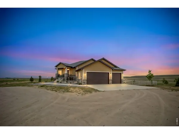 $875,000 | 16469 Essex Road South, Platteville, CO 80651