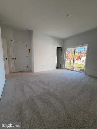 $3,250 | 46 Basswood Street, Berlin, NJ 08009