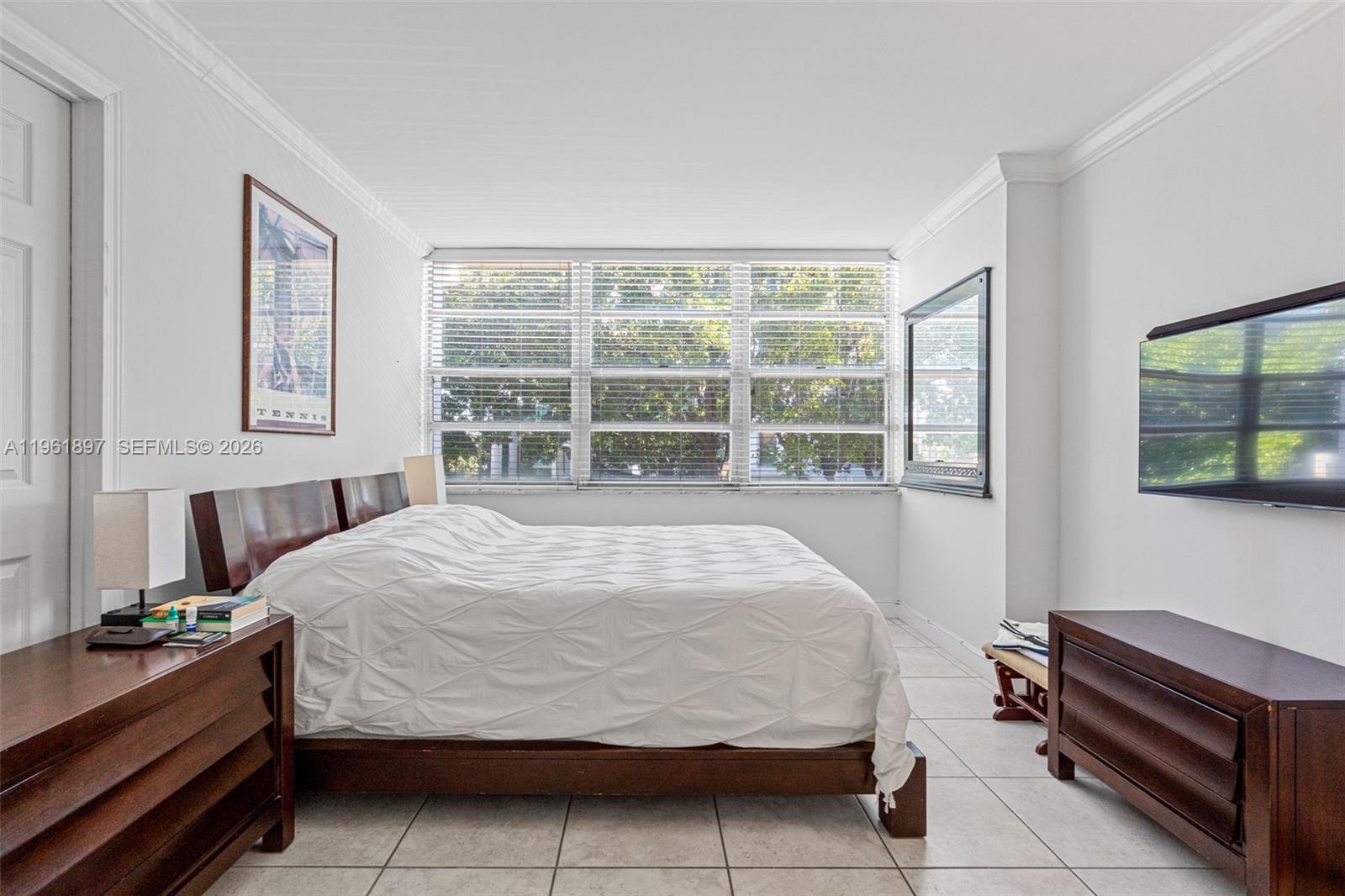 2016 Bay Drive, Unit 203 Miami Beach, FL 33141 - Photo 18 of 47