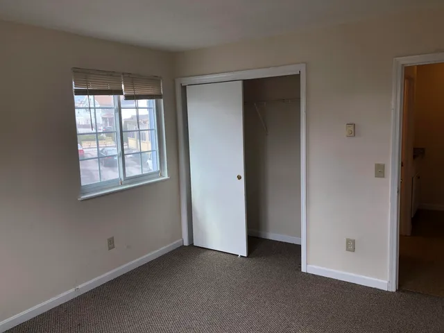 $1,300 | 234 Lowell Street, Unit 6, Manchester, NH 03104